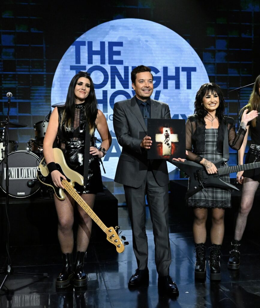 Leanne Bowes with Jimmy Fallon and Demi Lovato