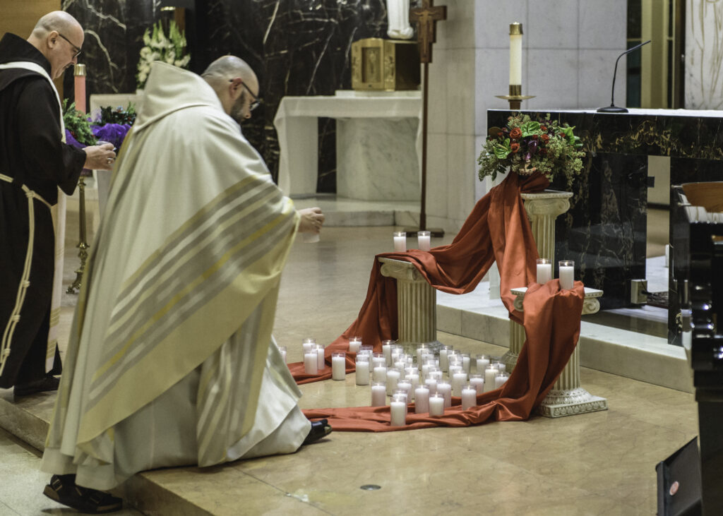 World AIDS Day Memorial Mass at St. Anthony Shrine, Fr. Jay Woods, OFM.[Photo/Julianne Gauron]