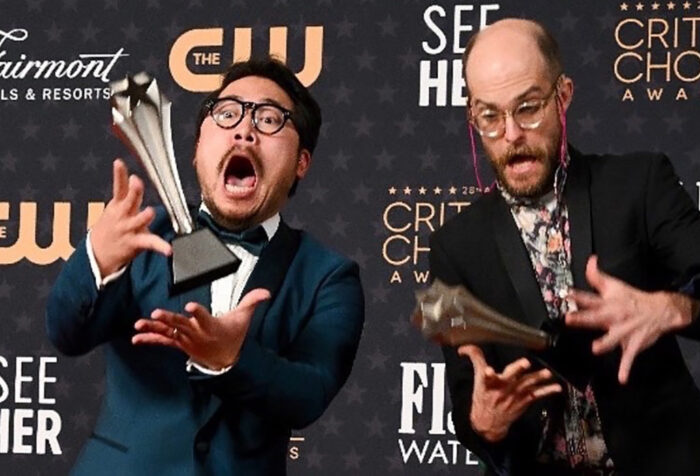 Daniel Kwan and Daniel Scheinert pretend to drop their awards