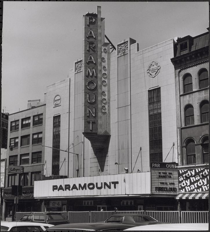 The Paramount Theatre in 1976 did not have its historical marquee like it has today
