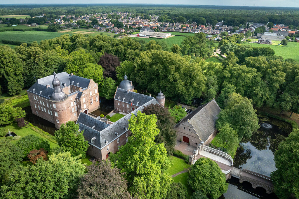 aerial shot of Kastell Well during the summer