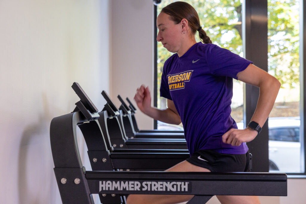 Samantha Zannotti runs on a treadmill