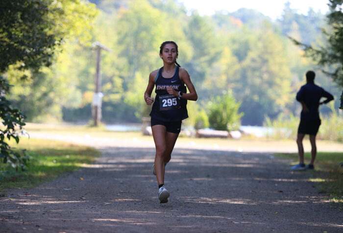 Yasmine Defne Dadikhi running alone