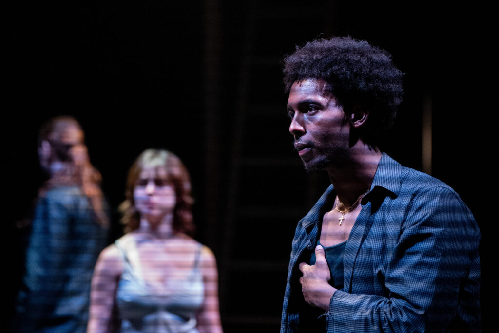 Sofonyas performs as Romeo